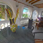 Azahar Whole Villa